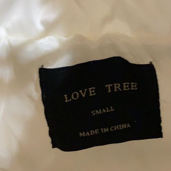 ✨Love Tree Puffer Jacket Sleeveless With Fur Collar✨ - Picture 4 of 13